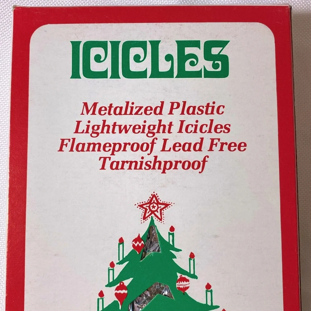 Retro Tinsel Town Vintage Christmas Tree Icicles 1000 18” Strands
